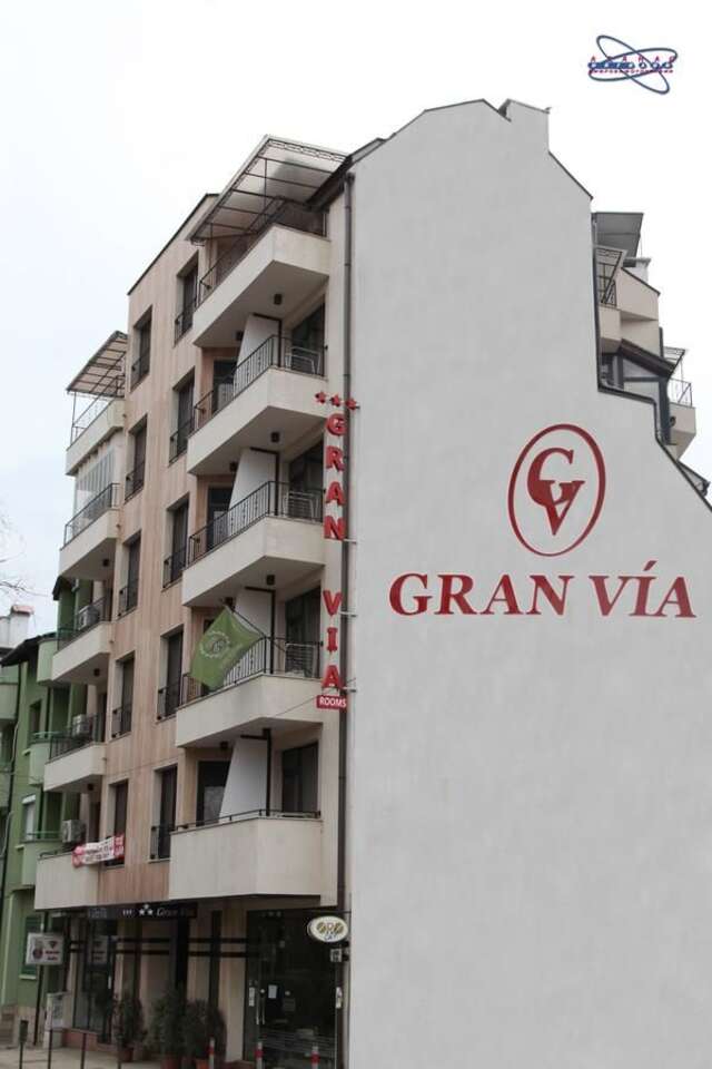 Отель Gran Via Бургас-16
